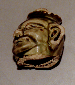 南蛮人燭台頭部片